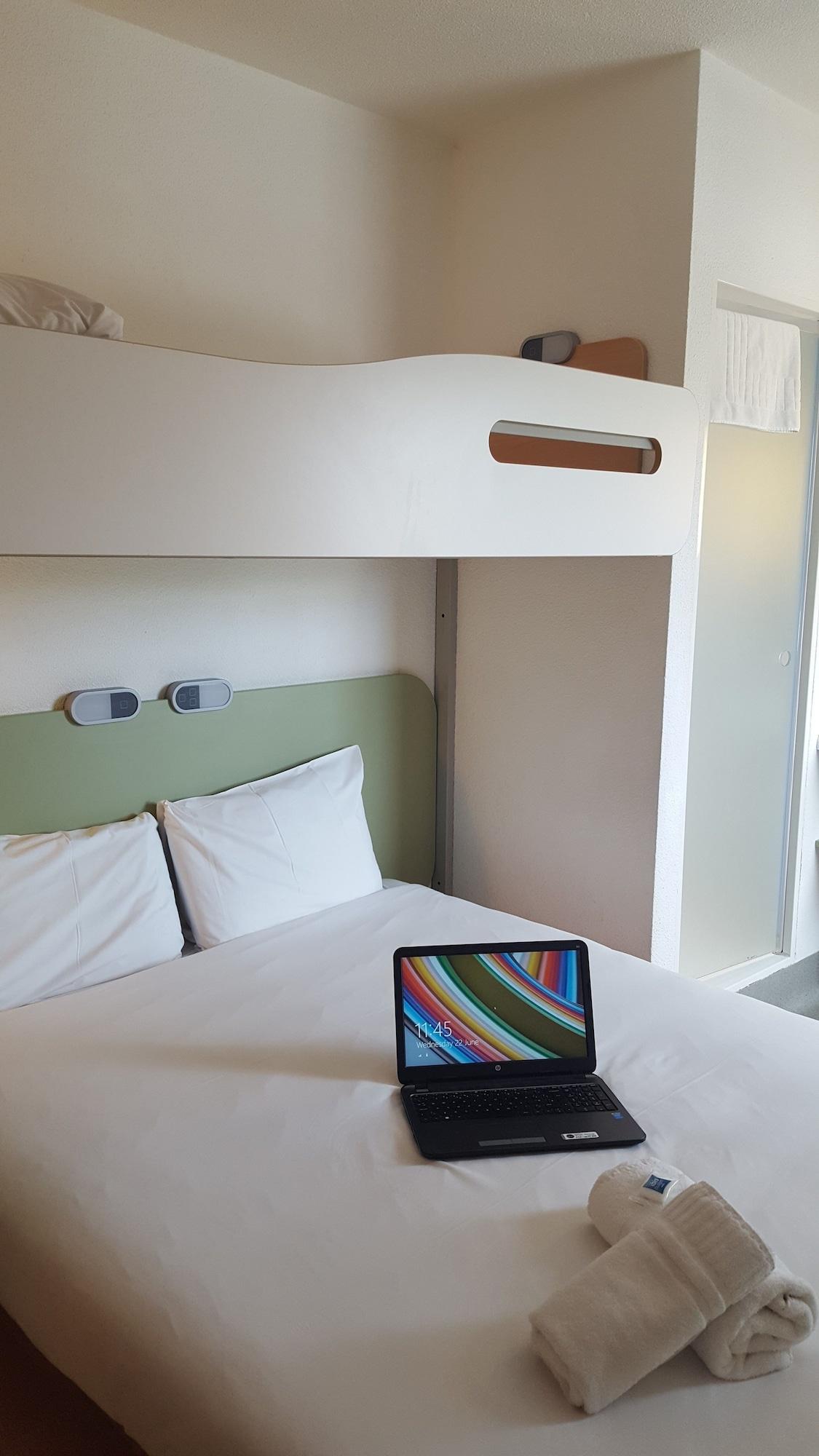 Ibis Budget Leeds Centre Crown Point Road Eksteriør bilde