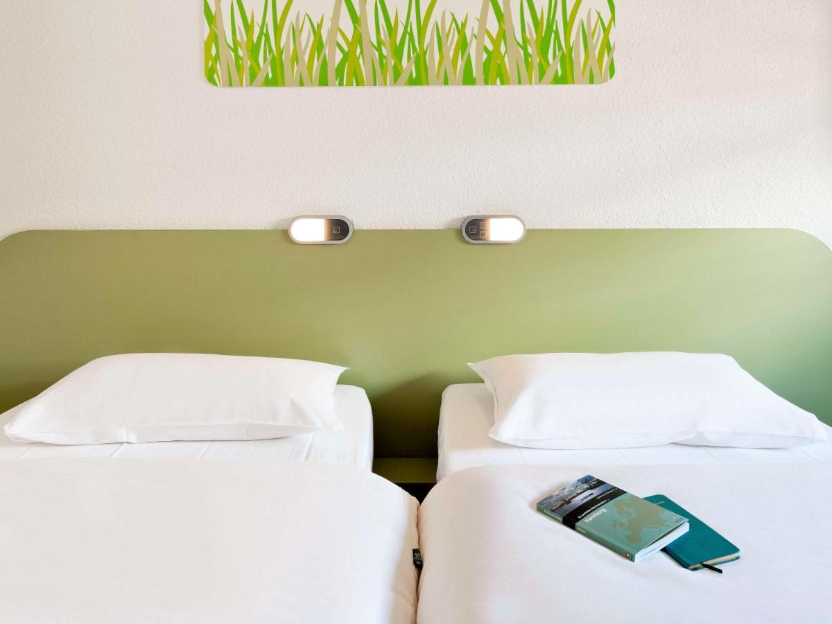 Ibis Budget Leeds Centre Crown Point Road Eksteriør bilde