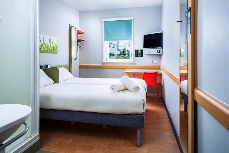 Ibis Budget Leeds Centre Crown Point Road Eksteriør bilde